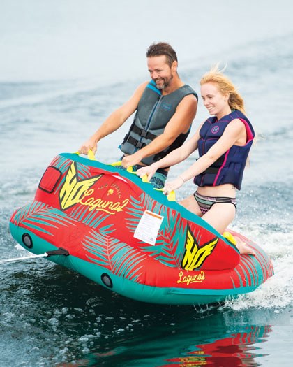 HO Laguna 2 Tube 2 Rider 2021 Action HO Laguna 2 Tube 2 Rider 2021 Action